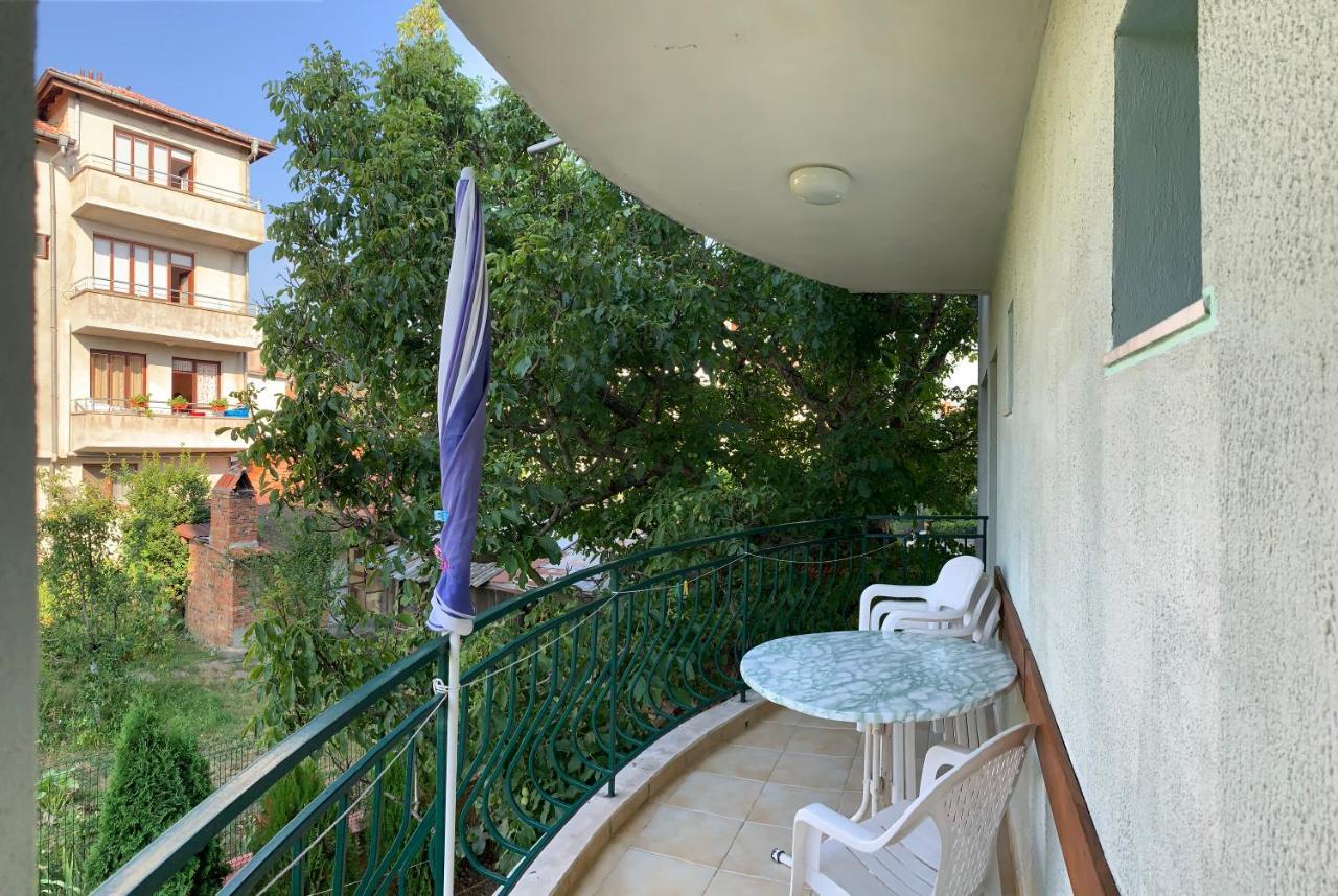 Guest House “Olesya” ออบซอร์ ภายนอก รูปภาพ