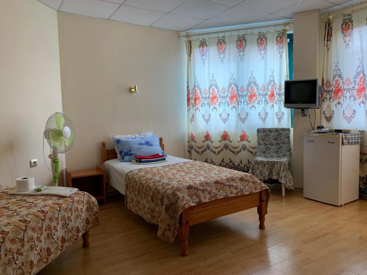 Guest House “Olesya” ออบซอร์ ภายนอก รูปภาพ